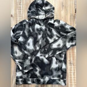 Under Armour Boys Hoodie Pullover Sweatshirt Youth‎ XL Black & Gray with Pockets